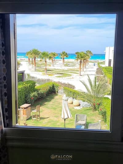 Immediate delivery: 185m² penthouse with a 150m² roof terrace at La Vista Cascada, Sidi Abdel Rahman (next to Marassi). Features a prime pool view and