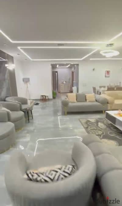 240 SQM Apartment for Sale in Dokki – Mohy El Din Abu El Ezz Street