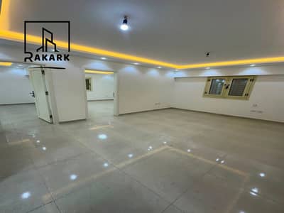 Residential apartment 220m for rent in Sheraton Housing at the Ministers' Square, first floor - First residence