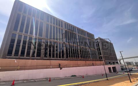 Prime location Admin Office for sale with Installments view plaza at One ninety New Cairo