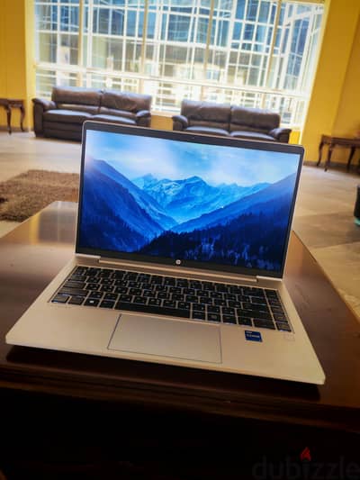 Hp probook 440 g10 i7 intel iris 16 GB 512 GB