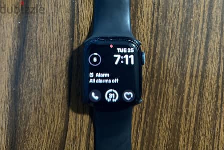Apple watch series 8