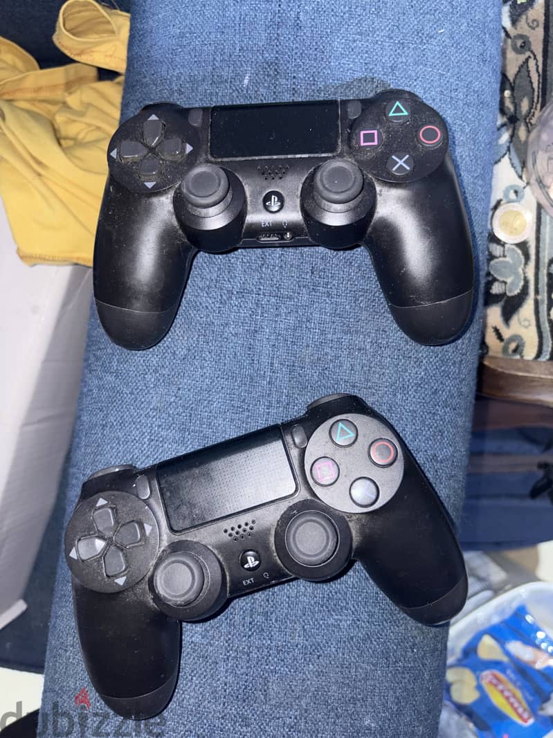 Play station 4 pro 1