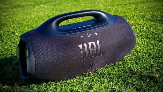 JBL BoomBox 4 like new
