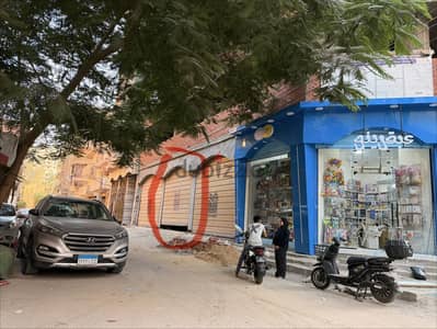 محل مساحة ٤٥ متر بمنطقه حيويه