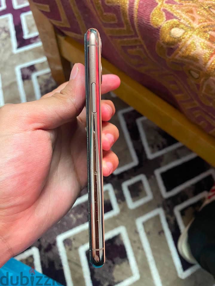 Apple - iPhone 11 Pro 4