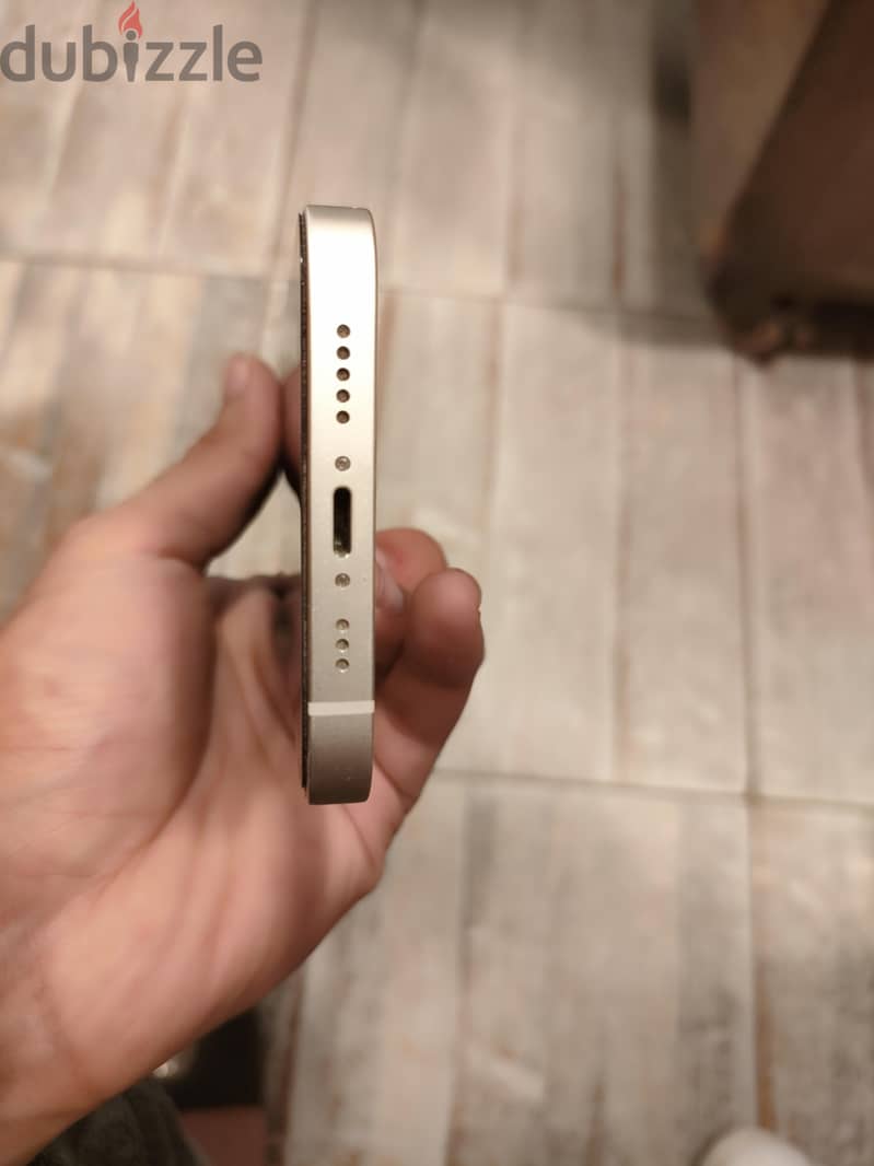 آبل - آيفون 13 5