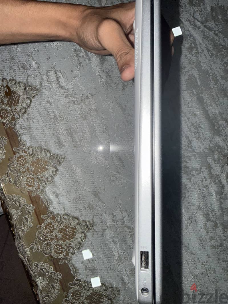 HP Laptop 15-fd0 3