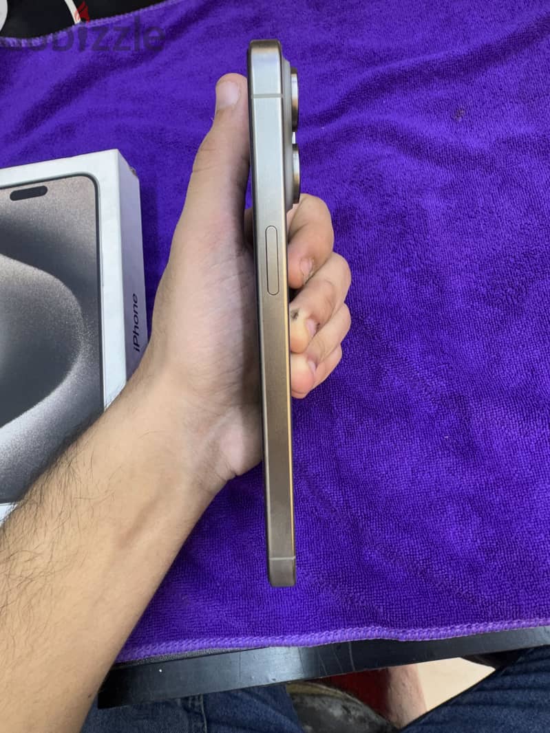 Apple - iPhone 15 Pro Max 3