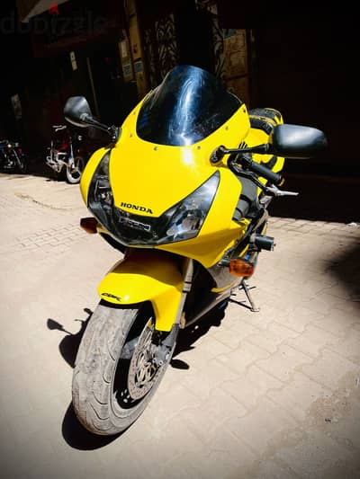 Honda 954rr fire blade