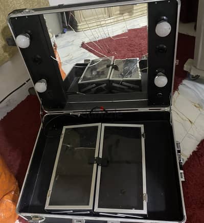 شنطه ميكب ارتيست حجم كبير
