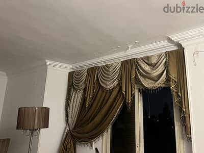 ستائر جميلة جدا للبيع