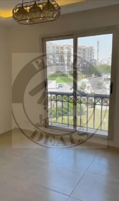 141 m apartment for sale in Madinaty at B1 (Talaat Mostafa) fully finished / steps from services