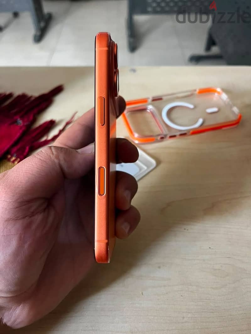 Apple - iPhone 17 Pro 5