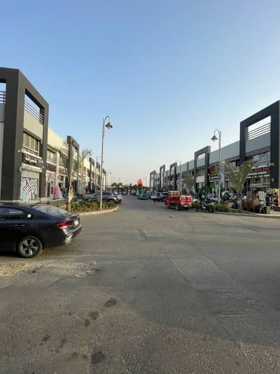 For rent, a shop in my city at the Kraft Zone, finished with blocks, first fast food