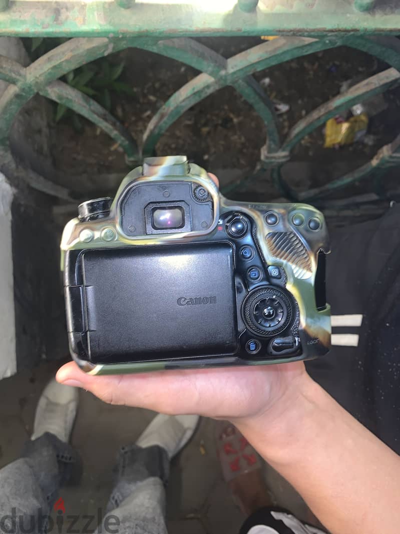 Camera 6D mark 2 2