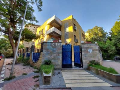 Administrative villa for rent in Sarayat El Maadi in a prime location