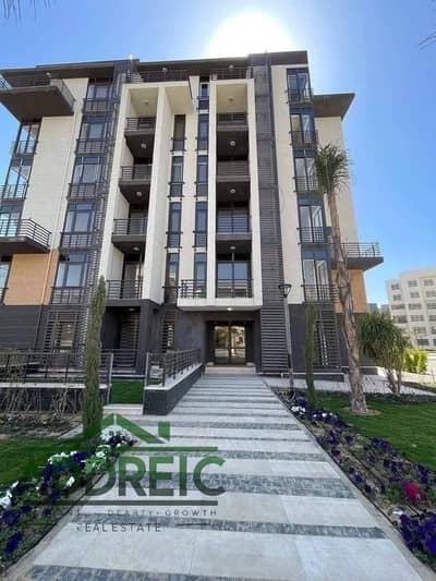 Studio for Sale in Madinaty B8 - 65 sqm - 3rd Floor - Convertible to 2 Bedrooms - TMG Finishing - EGP 4.6M