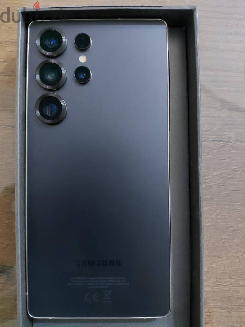 Samsung S25 Ultra 1