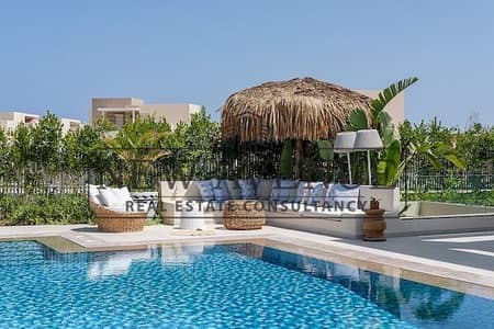 Fully furnished standalone with private pool and 5 master bedrooms and high end furniture for sale in hacienda white Fully furnished standalone with private pool and 5 master bedrooms and high end furniture for sale in hacienda white