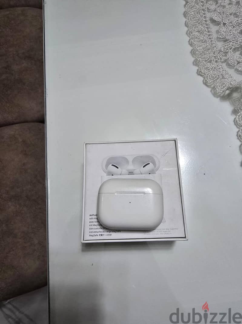 Apple Air Pods Pro 5