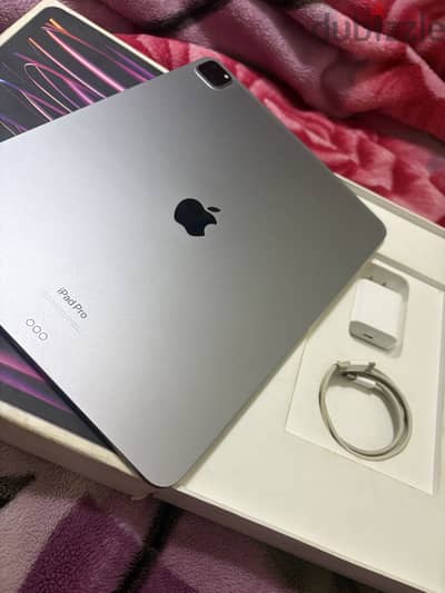 ايباد برو M2