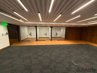 Distinct administrative space 500 sqm in the strongest location directly on the Maadi ring road, equipped for major companies
