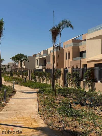 Villa 287m Prime Location for sale in VYE Sodic