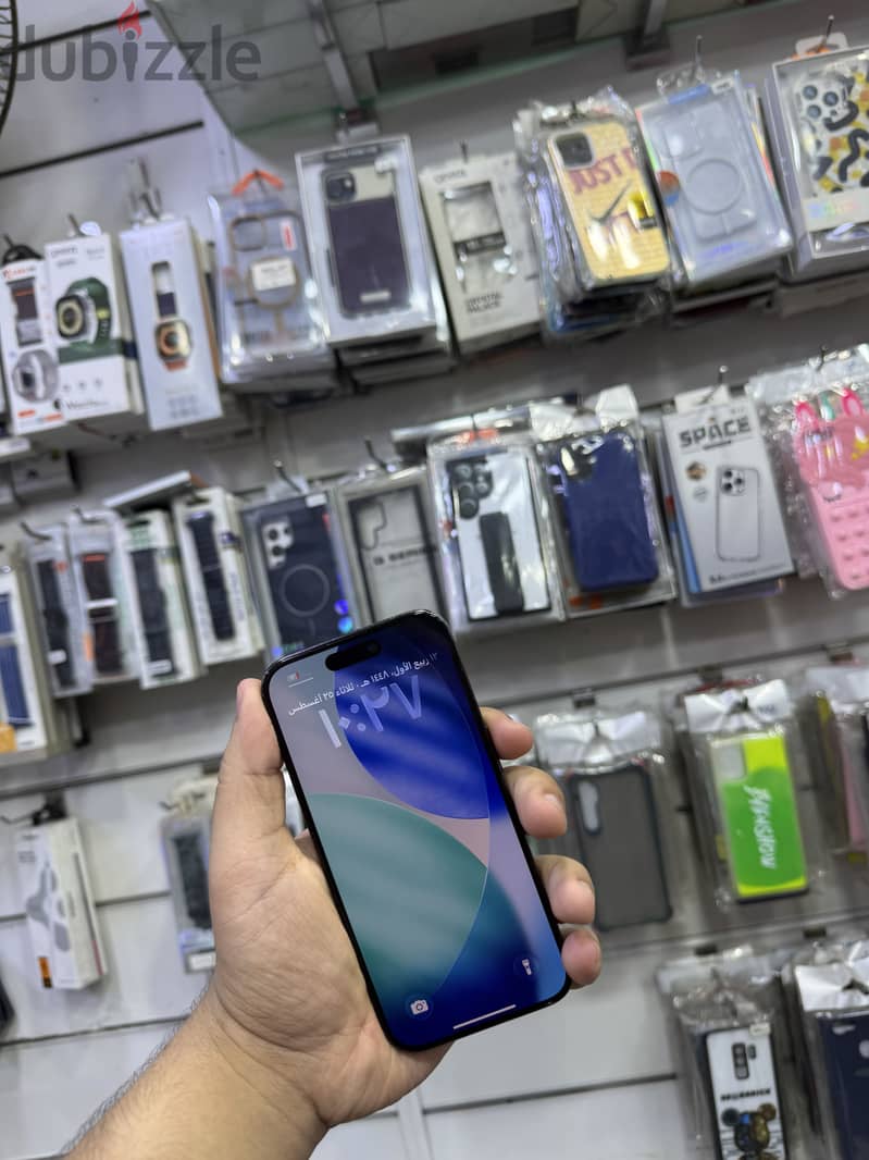 Apple - iPhone 15 Pro 2