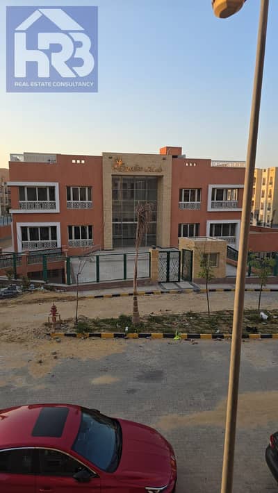 Apartment for rent in Paradise Compound – Fifth Settlement | 230 meters | First residence | near the American University and South Teseen Street.