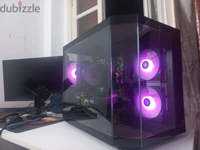 Pc للألعاب و العمل