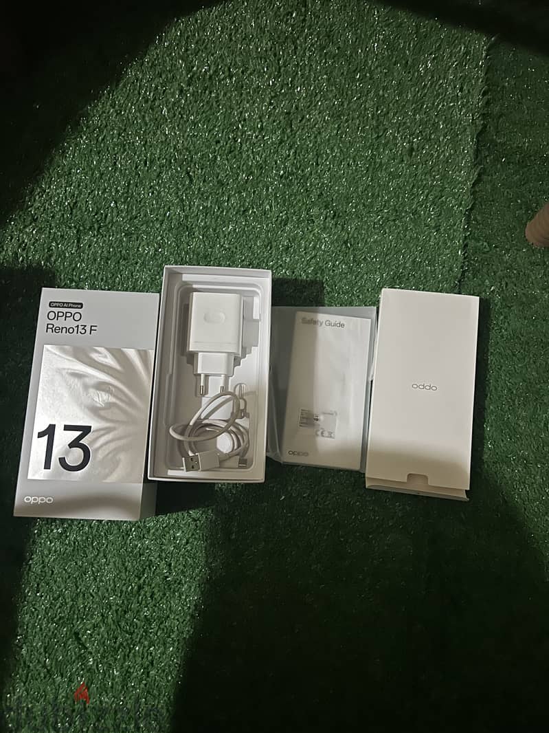 اوبو رينو 13 اف 2