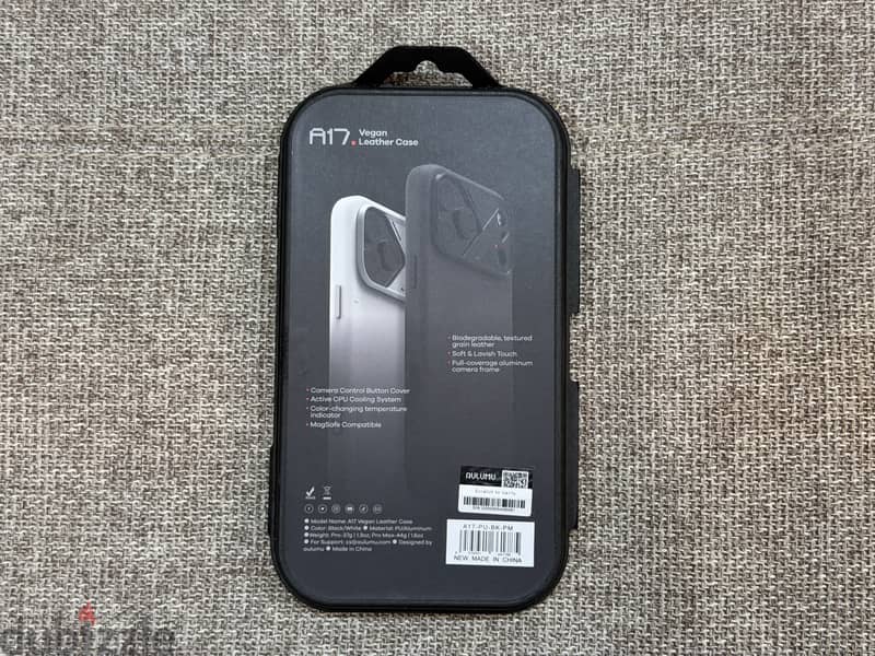 17 Pro Max Cases Original 3