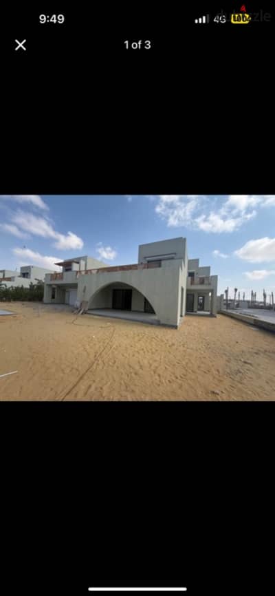 *بلايا غازالا*  *المرحلة الثانية* *شقق هيز شاليه لوفت* *الطابق الأول* المساحة الإجمالية : 291 متر مربع.   3 غرف نوم - (1ماستر) 3 حمامات  غرفة بديلة مع حمام  1 غرفة غسيل كاملة التشطيب  التسليم 2027 موقع ممتاز جداً  مباشرة على البحيرة  *السعر الإجمالي : 21,500,