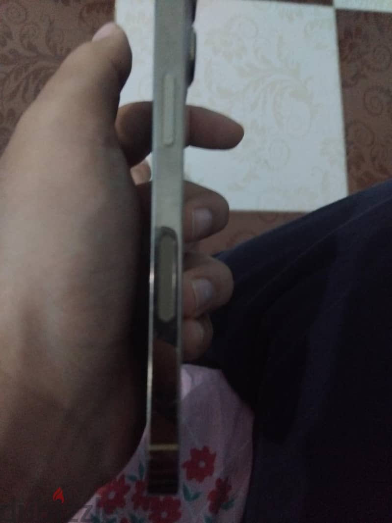 Apple - iPhone 13 Pro 4
