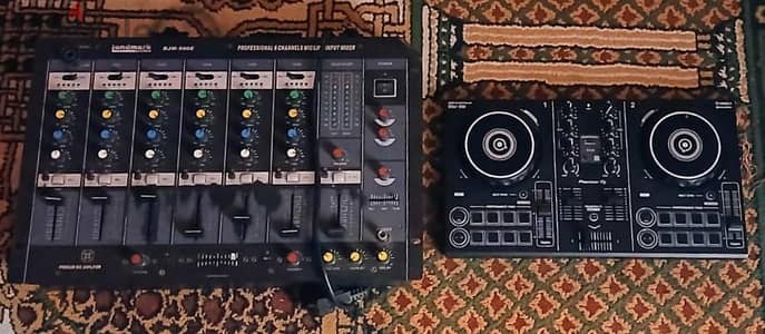 PIONEER DJJ 200 AND MIXER VOICE
