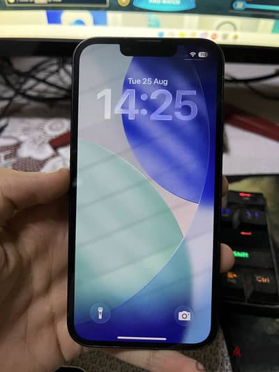 Apple - iPhone 13