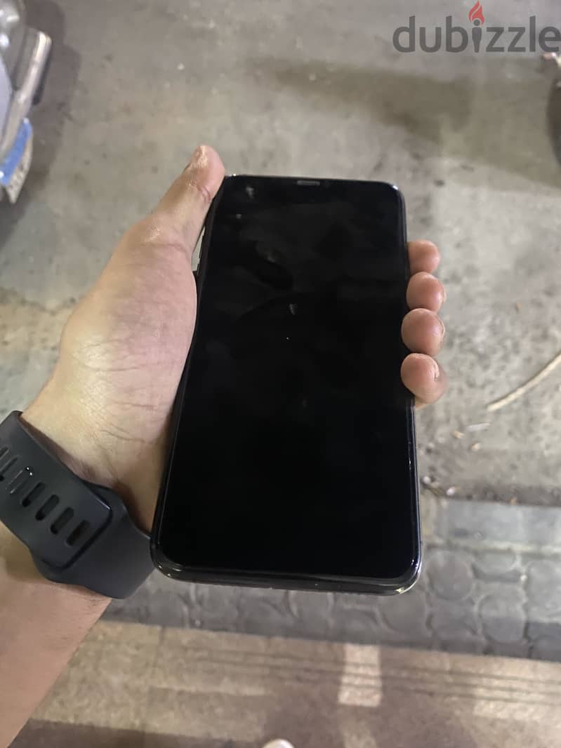 Apple - iPhone 11 Pro Max 1