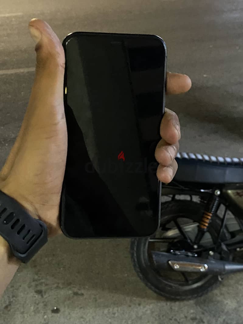 Apple - iPhone 11 1