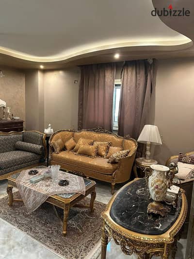 Apartment for sale in a prime location in Almazah