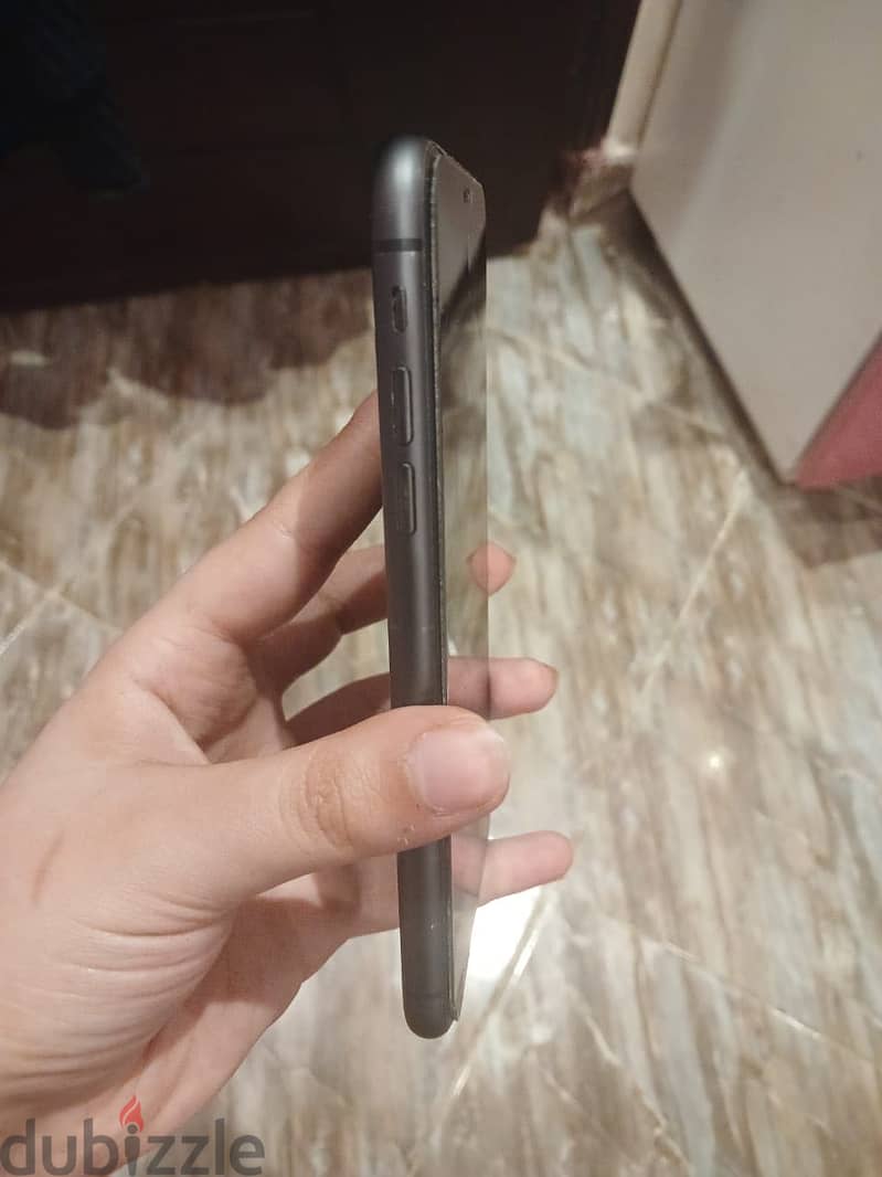 Apple - iPhone 11 1