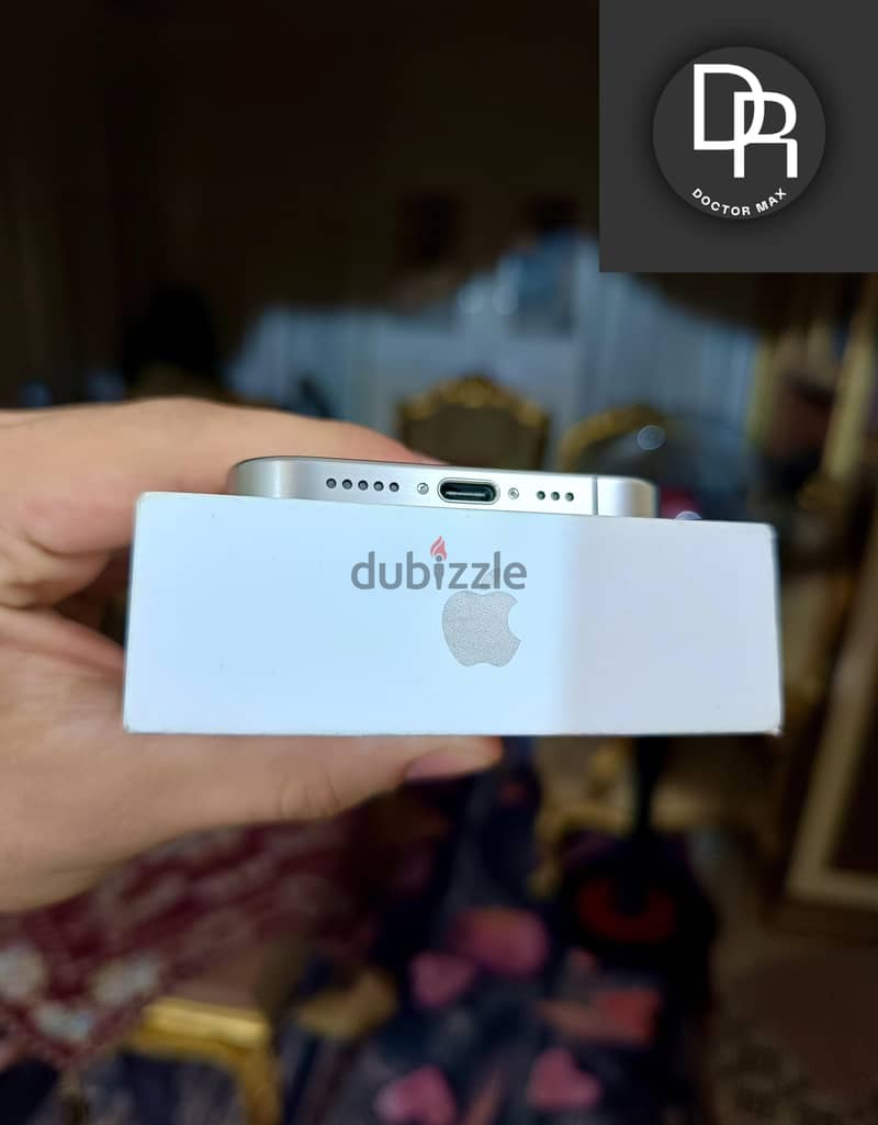 Apple - iPhone 15 Pro 4