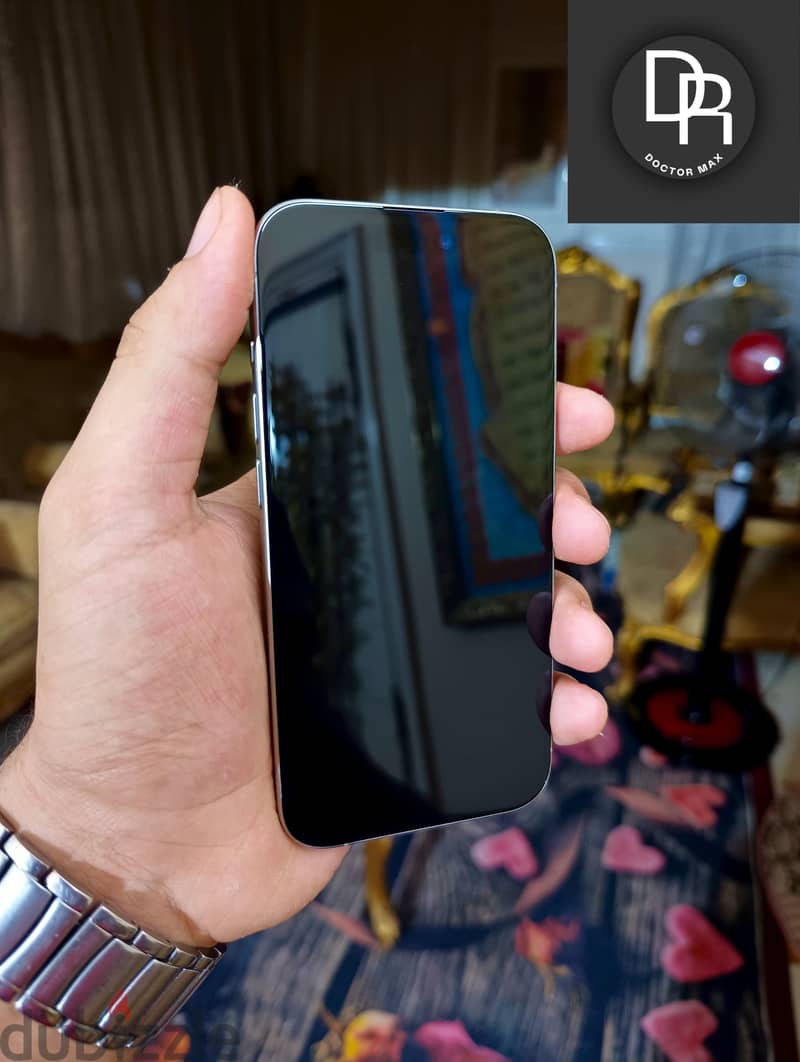 Apple - iPhone 15 Pro 5