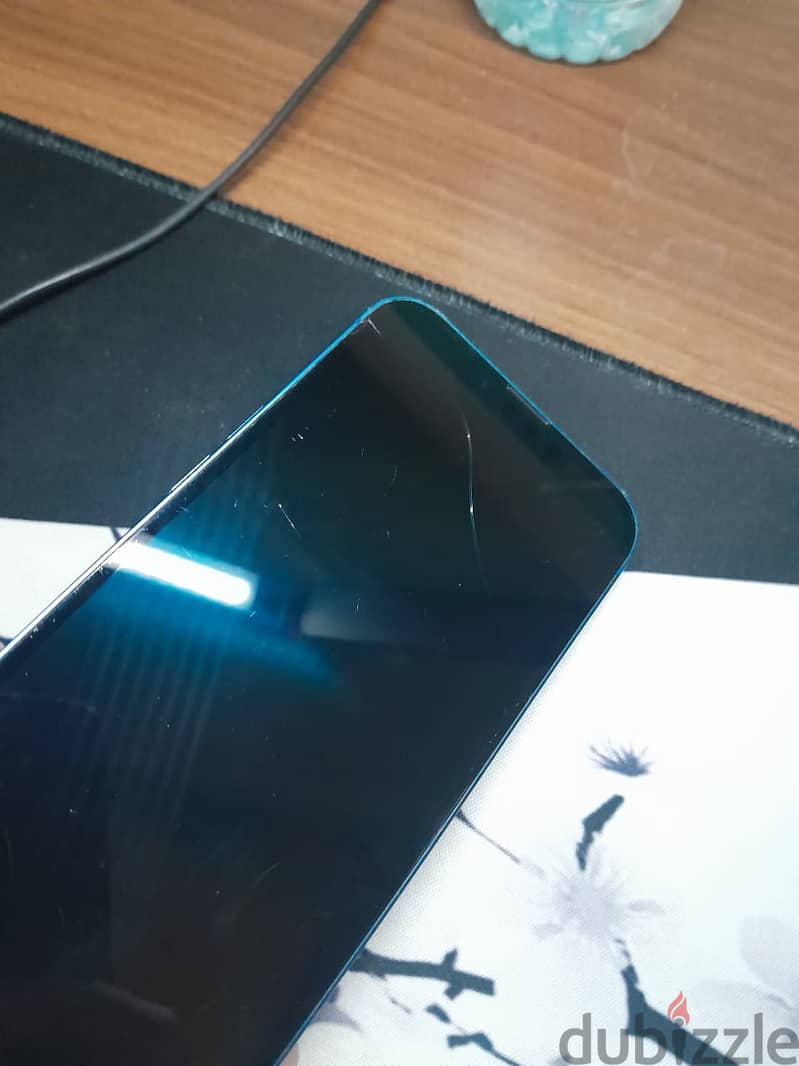 iPhone 13 128GB – Blue 5