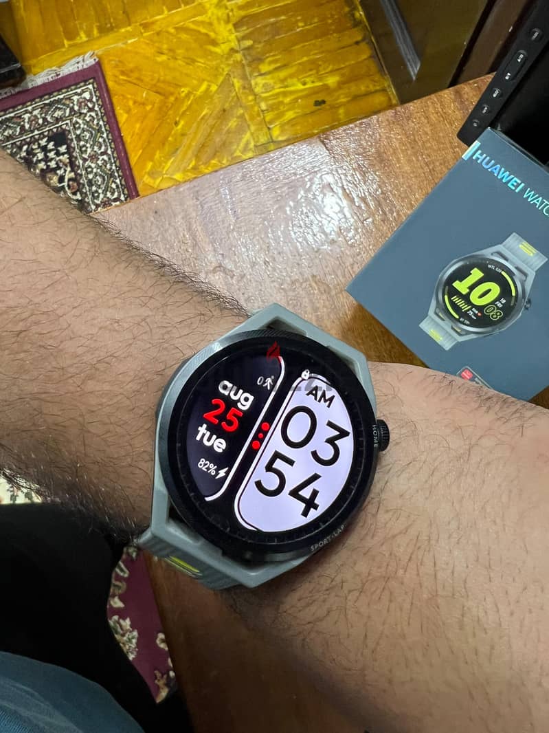 Huawei Watch GT Runner 1