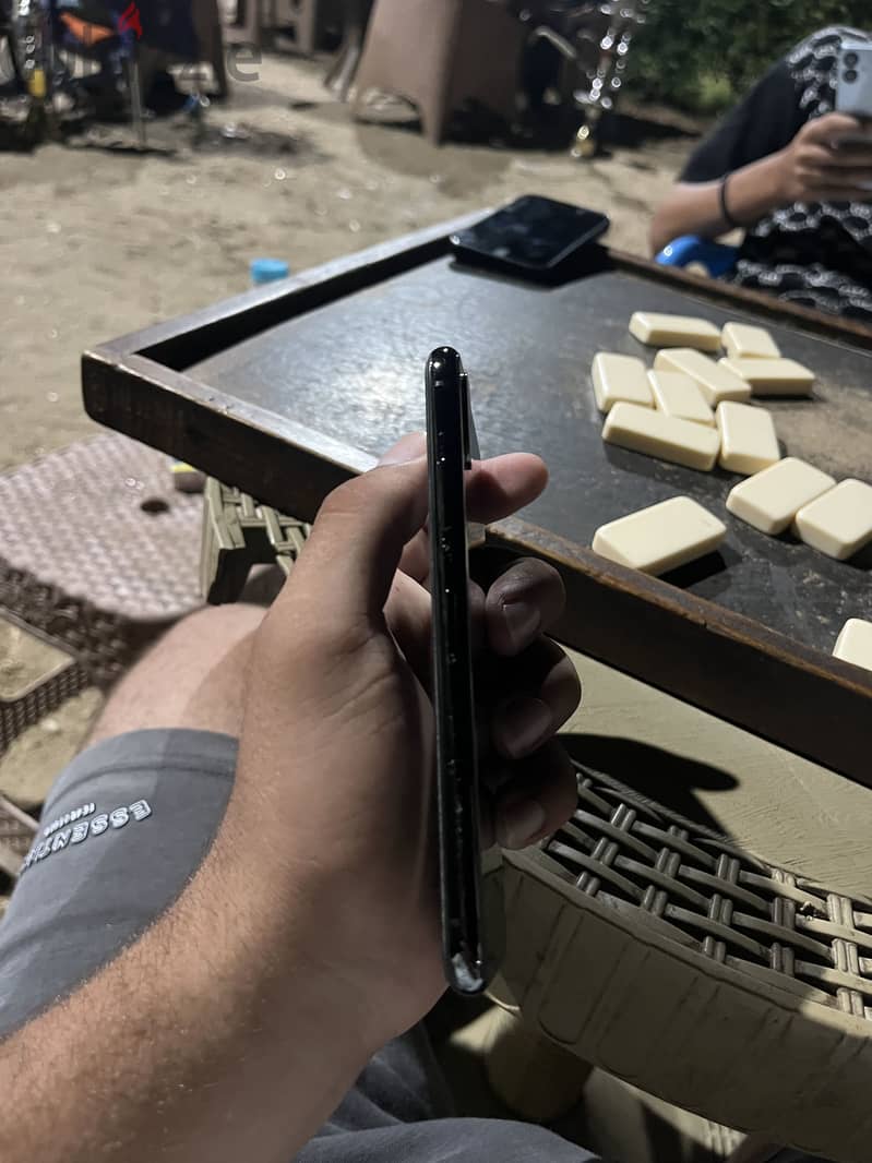 ايفون x 1