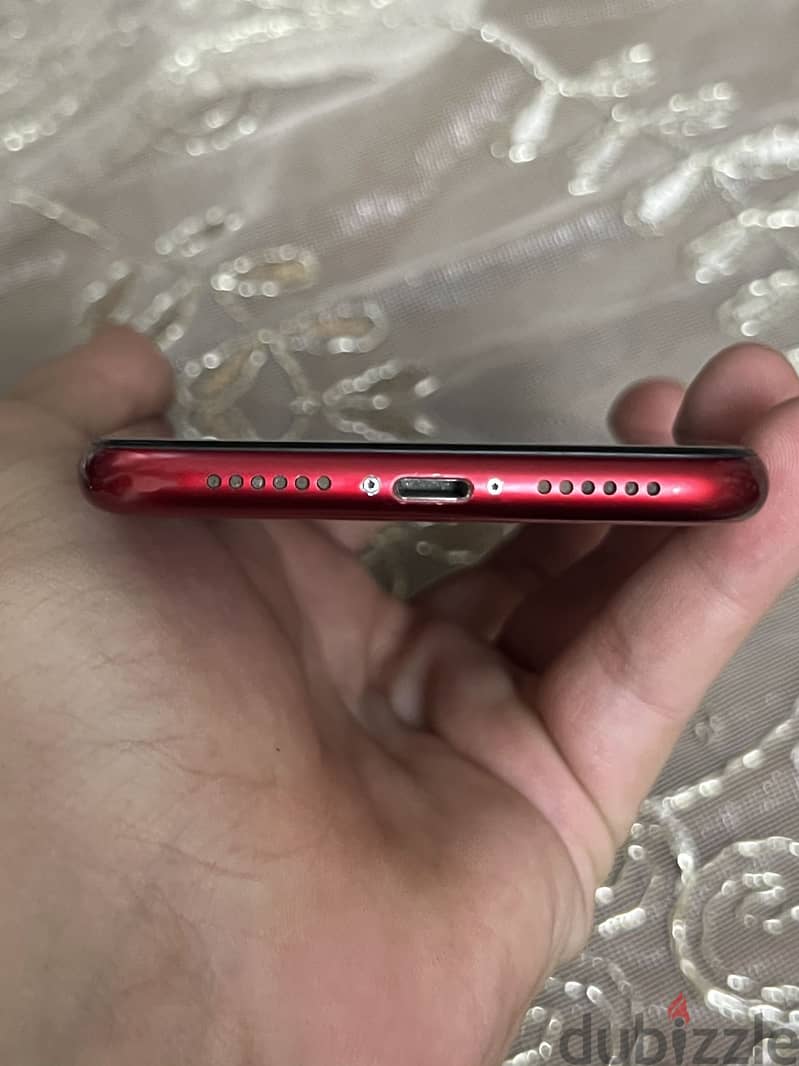 Apple - iPhone XR 5