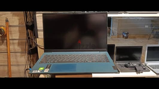 لابتوب لينوڤو جيل عاشر + ڤيجا خارجيه بسعر لقطه