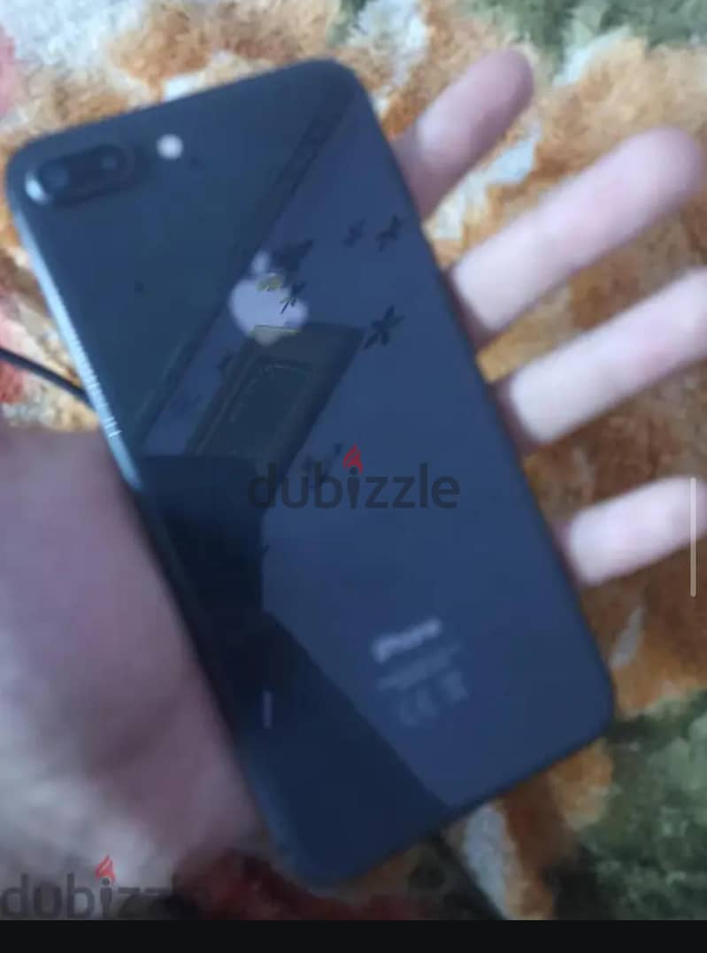 آبل - آيفون 8 بلس 1