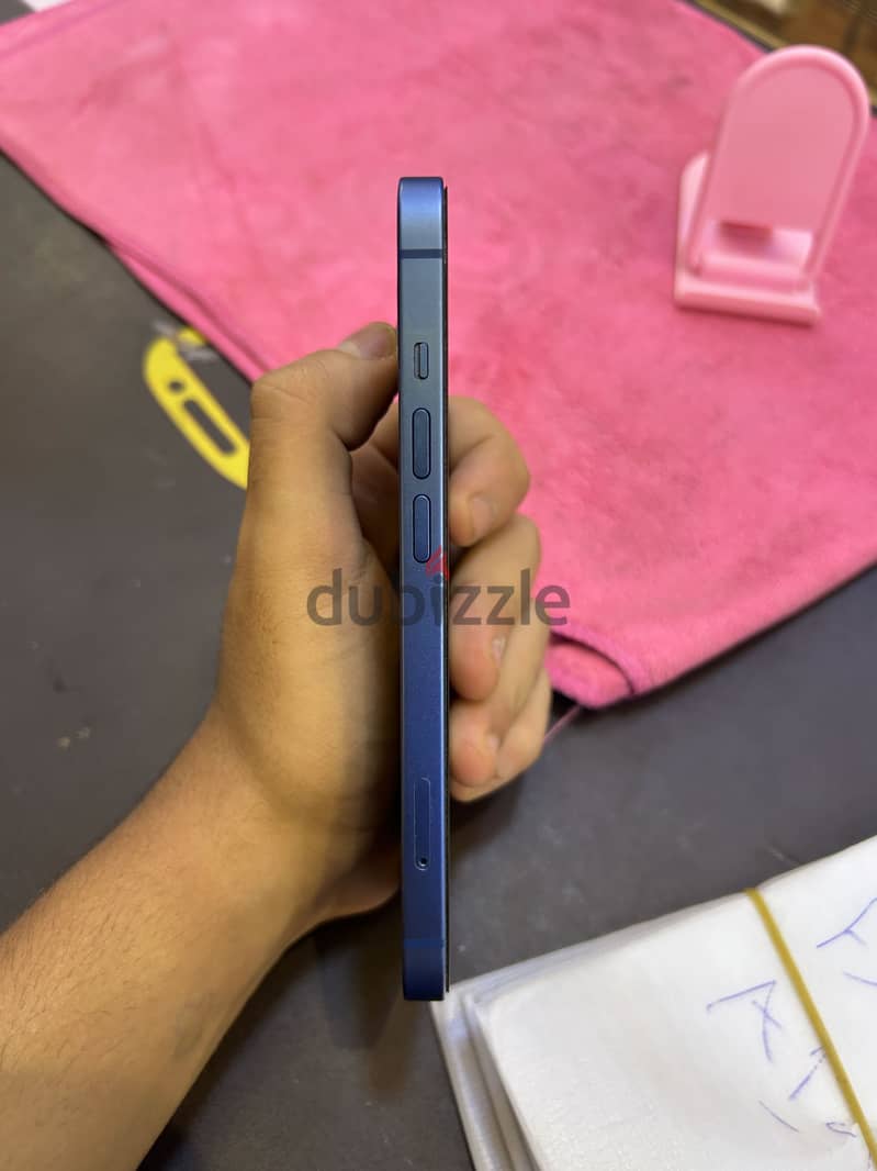 Apple - iPhone 13 3